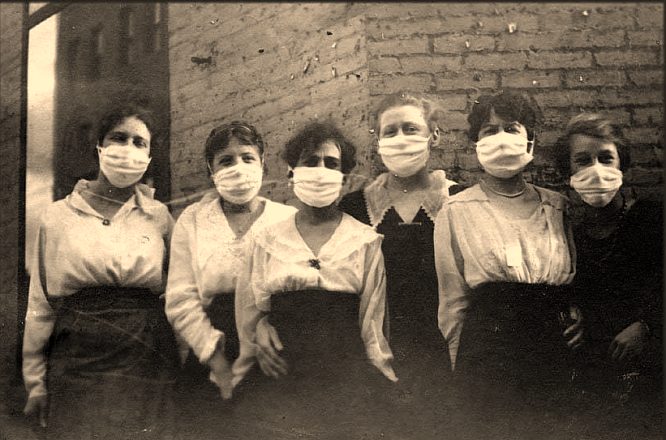 http://www.lifelikecharm.com/flu_masks_1918_19.jpg